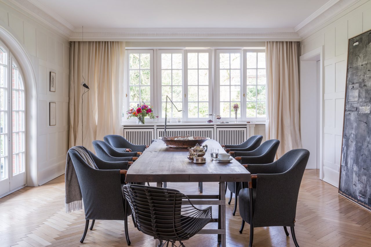 Fenstergestaltung: Mit Raffrollos und Vorhängen schöner wohnen | Lange